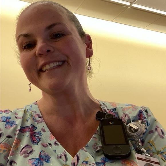 Meet your Posher, Rebecca - Picture 2 of 2